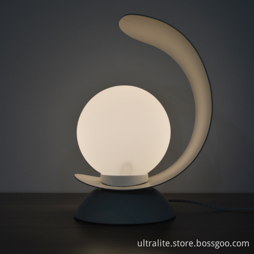 Wholesale Creative Touch Dimmable Led Table Lamp Bedside For Kid Room Decoration